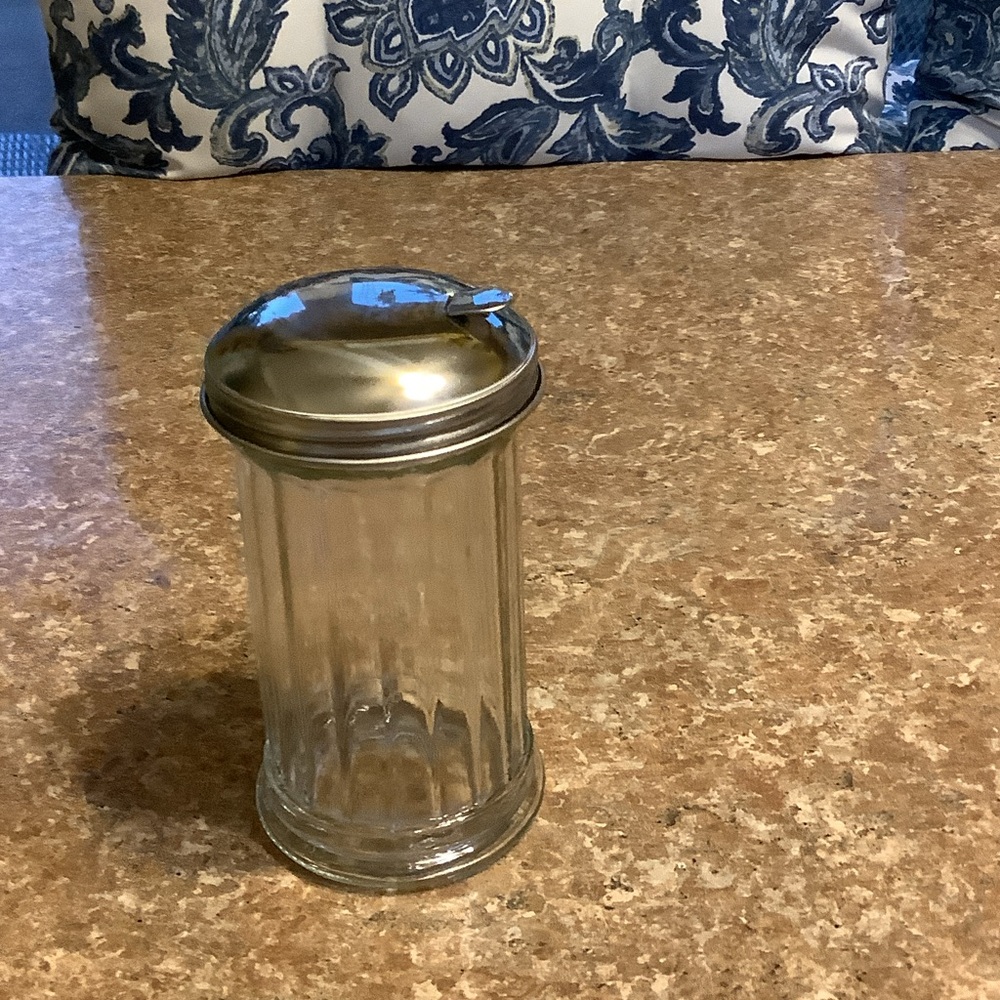 Source Unknown Clear Glass Sugar Pourer with Silver Flip Lid